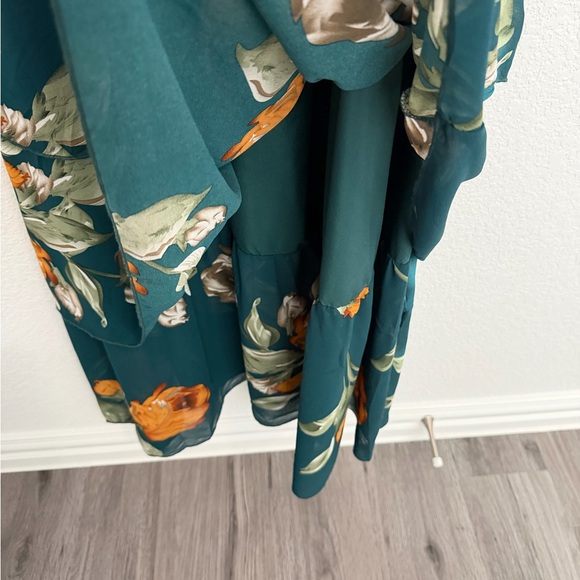 Simplee Emerald Green Orange Floral Long Sleeve Dress Tiered Smocked.Size XL - Picture 7 of 9